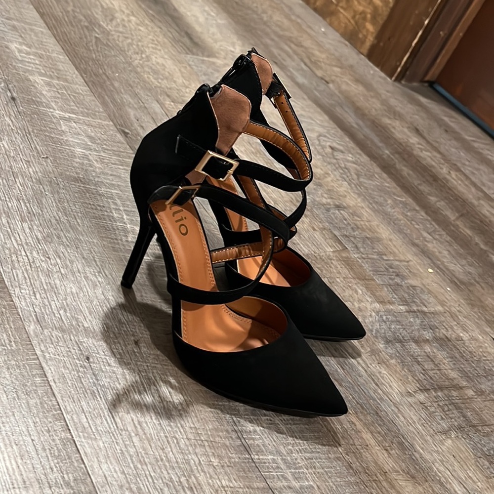 Cute ollio high heels